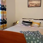 Pipi * Pakostane