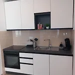 Pipi Apartment *